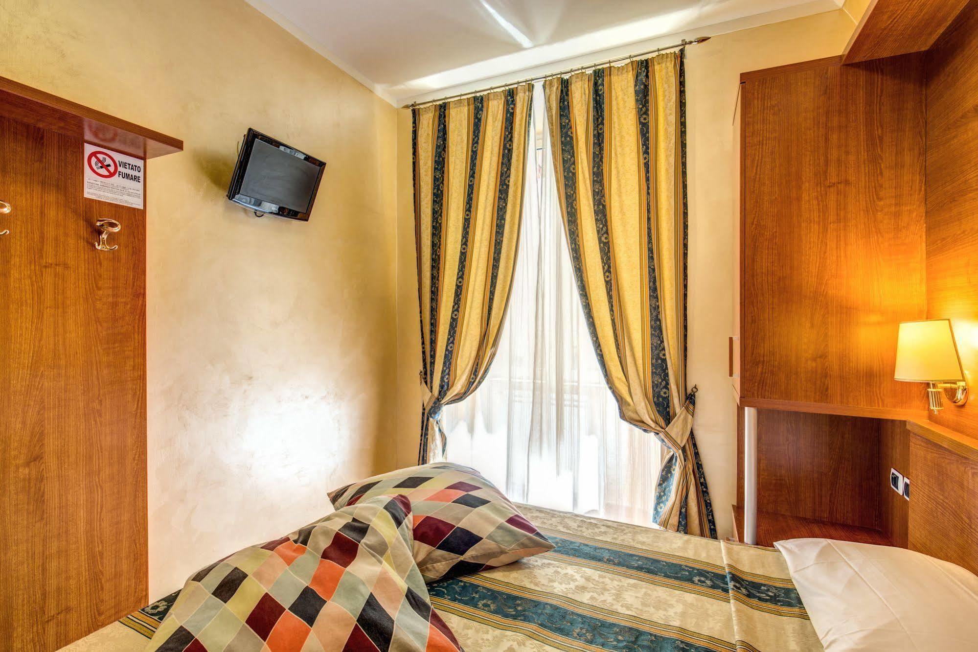Hotel Maryelen Rome Exterior photo