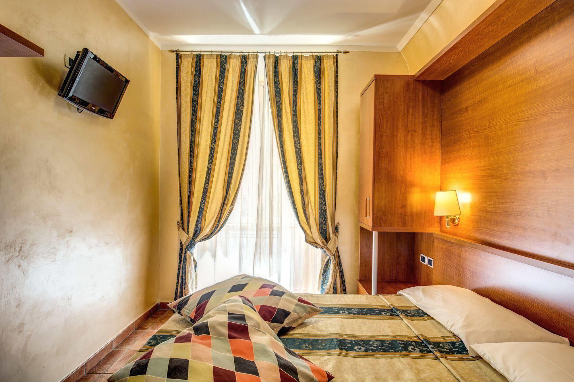 Hotel Maryelen Rome Exterior photo