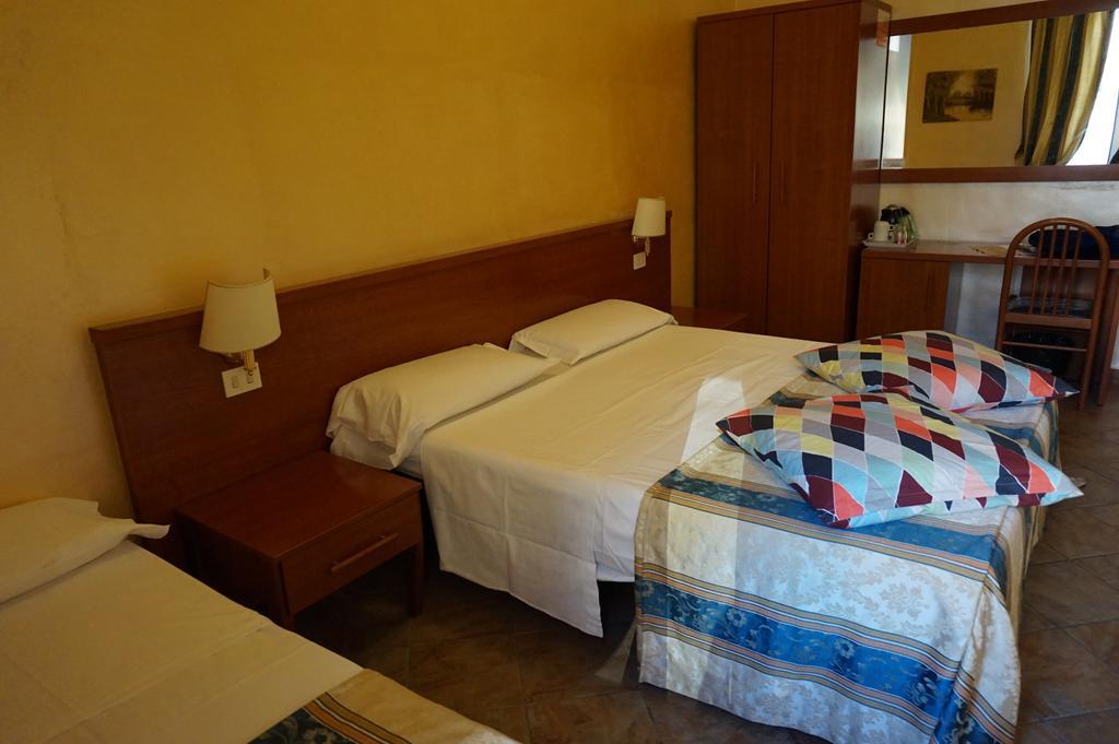 Hotel Maryelen Rome Exterior photo
